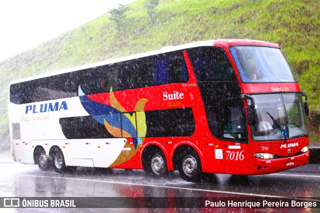 Pluma Conforto e Turismo 7016 na cidade de Piraí, Rio de Janeiro, Brasil, por Paulo Henrique Pereira Borges. ID da foto: 10607599.