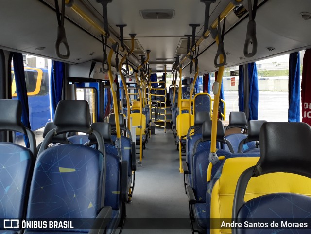 Transportadora Tamboré 418 na cidade de Barueri, São Paulo, Brasil, por Andre Santos de Moraes. Número da foto: #10608949.