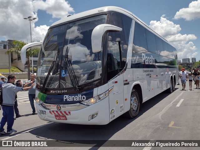 Planalto Transportes 3007 na cidade de Barueri, São Paulo, Brasil, por Alexandre Figueiredo Pereira. ID da foto: 10610840.