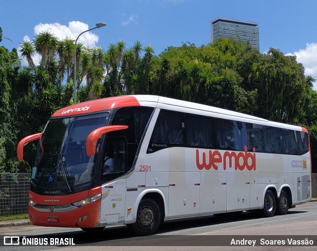 Planalto Transportes 2501 na cidade de Curitiba, Paraná, Brasil, por Andrey  Soares Vassão. ID da foto: 10607598.