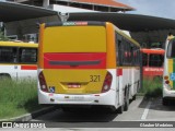 Empresa Metropolitana 321 na cidade de Recife, Pernambuco, Brasil, por Glauber Medeiros. Número da foto: #:id.