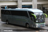 Viação Garcia 8194 na cidade de Curitiba, Paraná, Brasil, por RM Busologia. Número da foto: #10607437.