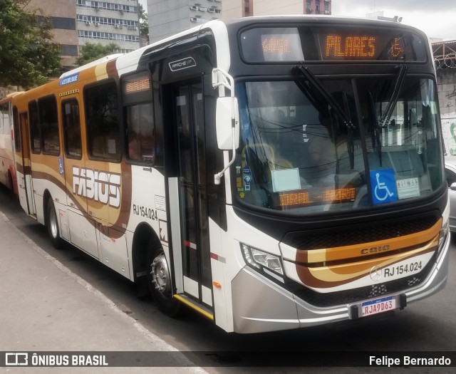 Transportes Fabio's RJ 154.024 na cidade de Duque de Caxias, Rio de Janeiro, Brasil, por Felipe Bernardo. Número da foto: #10611927.