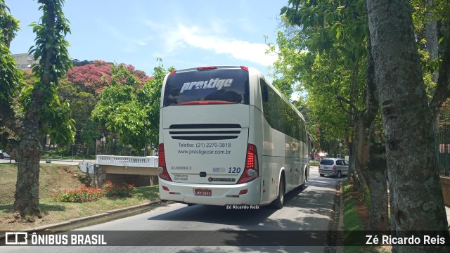 Prestige Car 120 na cidade de Petrópolis, Rio de Janeiro, Brasil, por Zé Ricardo Reis. ID da foto: 10612001.