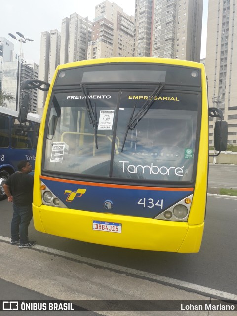 Transportadora Tamboré 434 na cidade de Barueri, São Paulo, Brasil, por Lohan Mariano. Número da foto: #10611237.