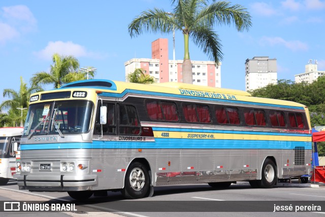 Ônibus Particulares 2780 na cidade de Barueri, São Paulo, Brasil, por jessé pereira. Número da foto: #10614129.