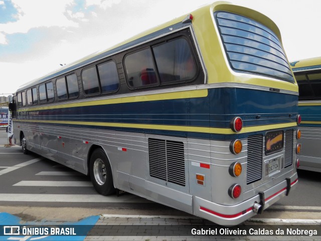 Ônibus Particulares 7124 na cidade de Barueri, São Paulo, Brasil, por Gabriel Oliveira Caldas da Nobrega. Número da foto: #10612008.