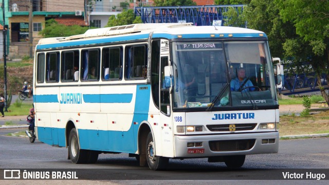Juratur - Jurandi Turismo 1088 na cidade de Teresina, Piauí, Brasil, por Victor Hugo. Número da foto: #10615584.