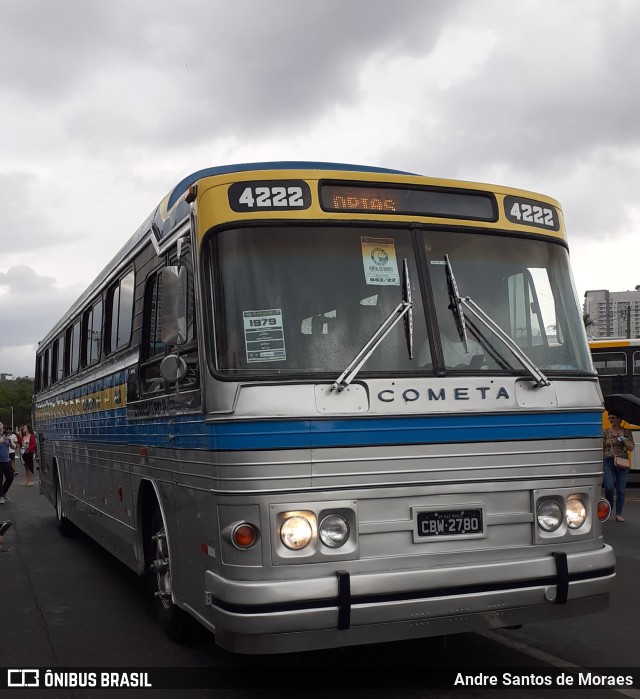 Ônibus Particulares 4222 na cidade de Barueri, São Paulo, Brasil, por Andre Santos de Moraes. ID da foto: 10615547.