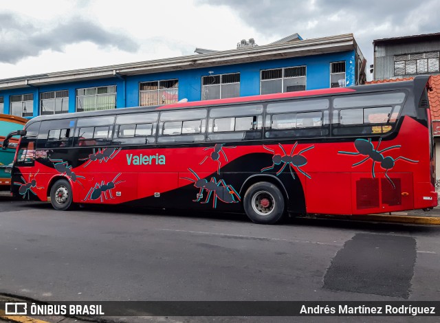 Tranportes San Gabriel de Aserrí 55 na cidade de Catedral, San José, San José, Costa Rica, por Andrés Martínez Rodríguez. Número da foto: #10615258.
