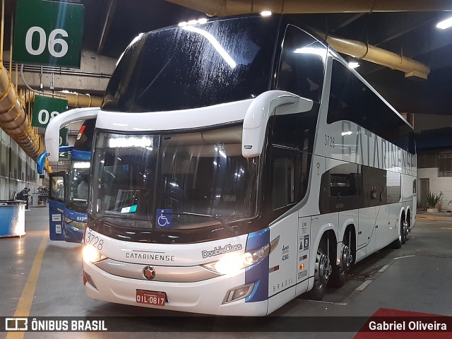 Auto Viação Catarinense 3728 na cidade de São Paulo, São Paulo, Brasil, por Gabriel Oliveira. Número da foto: #10616146.