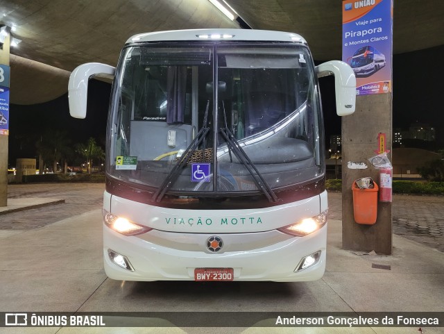 Viação Motta 21762 na cidade de Uberlândia, Minas Gerais, Brasil, por Anderson Gonçalves da Fonseca. Número da foto: #10540389.