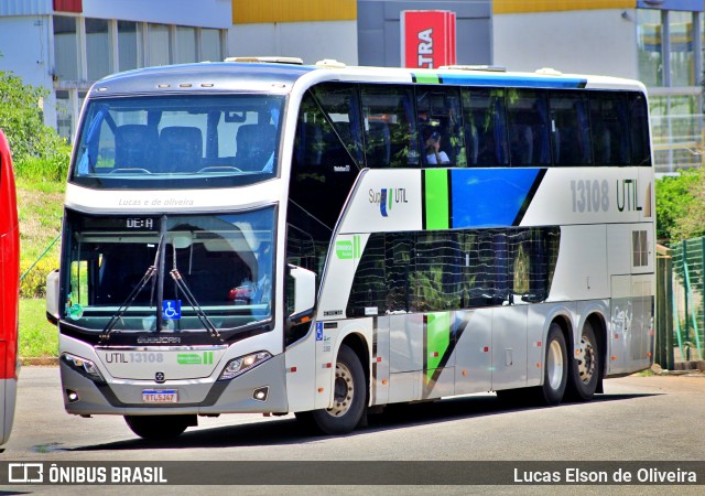 UTIL - União Transporte Interestadual de Luxo 13108 na cidade de Alfenas, Minas Gerais, Brasil, por Lucas Elson de Oliveira. Número da foto: #10618346.