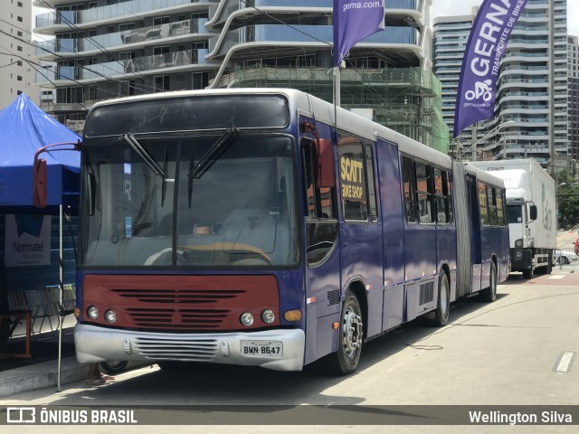 Ônibus Particulares 8647 na cidade de Fortaleza, Ceará, Brasil, por Wellington Silva. ID da foto: 10542405.