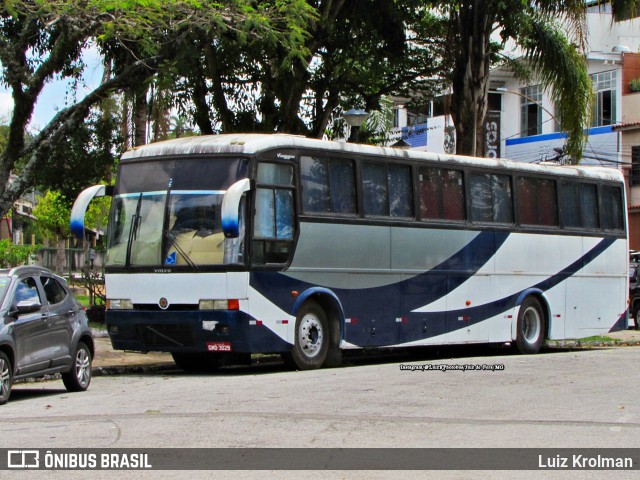 Ônibus Particulares 3610 na cidade de Juiz de Fora, Minas Gerais, Brasil, por Luiz Krolman. ID da foto: 10545400.