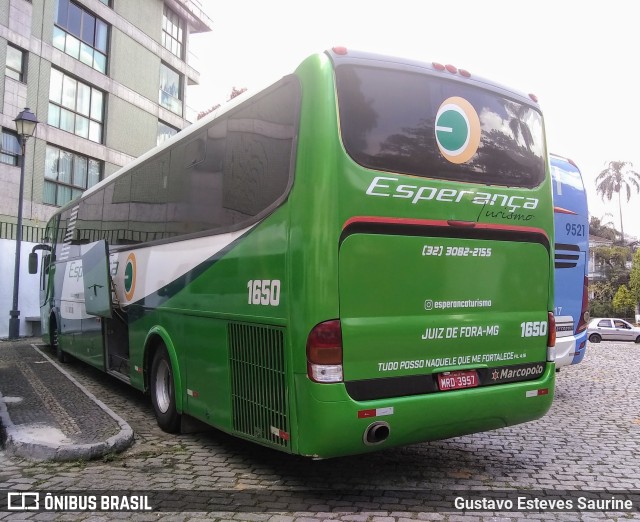 Esperança Turismo 1650 na cidade de Petrópolis, Rio de Janeiro, Brasil, por Gustavo Esteves Saurine. ID da foto: 10545531.