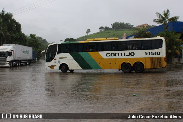 Empresa Gontijo de Transportes 14510 na cidade de Paraíba do Sul, Rio de Janeiro, Brasil, por Julio Cesar Euzebio Alves. ID da foto: 10544605.