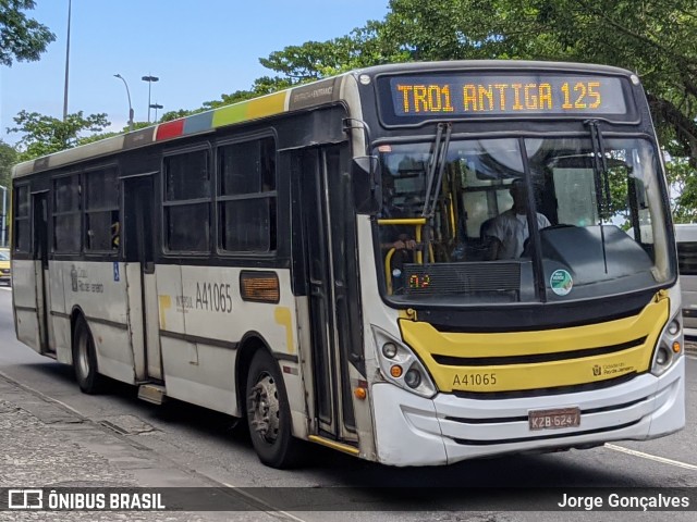 Real Auto Ônibus A41065 na cidade de Rio de Janeiro, Rio de Janeiro, Brasil, por Jorge Gonçalves. ID da foto: 10548459.