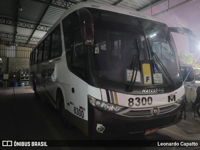 Milha 8300 na cidade de Artur Nogueira, São Paulo, Brasil, por Leonardo Capatto. Número da foto: #10549113.