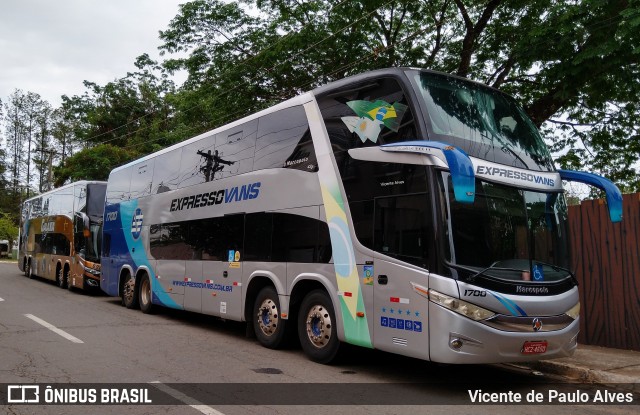 Expresso Vans 1700 na cidade de Caldas Novas, Goiás, Brasil, por Vicente de Paulo Alves. ID da foto: 10548293.