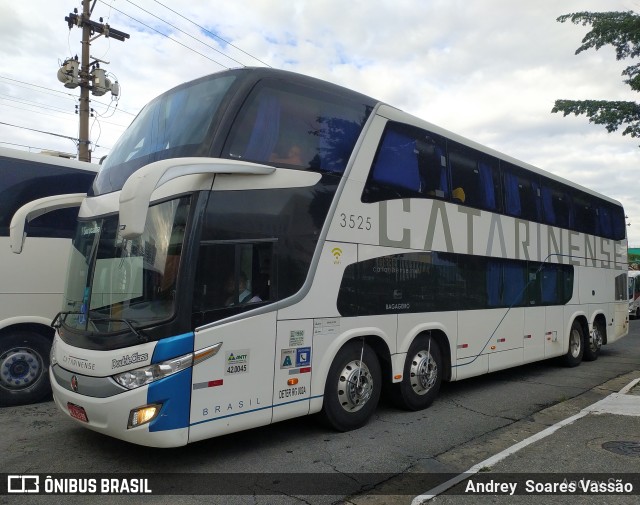 Auto Viação Catarinense 3525 na cidade de São Paulo, São Paulo, Brasil, por Andrey  Soares Vassão. ID da foto: 10545851.