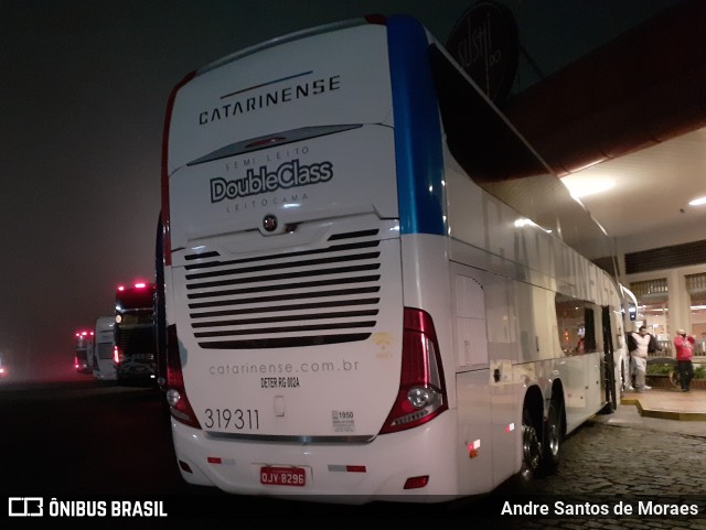 Auto Viação Catarinense 319311 na cidade de Registro, São Paulo, Brasil, por Andre Santos de Moraes. Número da foto: #10551878.