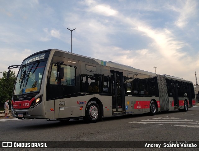 Express Transportes Urbanos Ltda 4 8708 na cidade de São Paulo, São Paulo, Brasil, por Andrey Soares Vassão. Número da foto: #10549698.