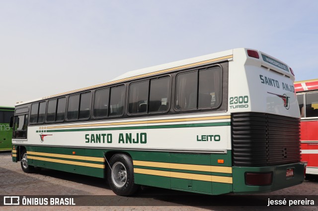 Empresa Santo Anjo da Guarda 2300 na cidade de Curitiba, Paraná, Brasil, por jessé pereira. ID da foto: 10551432.