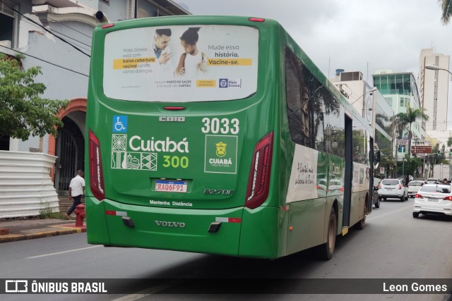 Expresso Caribus Transportes 3033 na cidade de Cuiabá, Mato Grosso, Brasil, por Leon Gomes. Número da foto: #10549707.