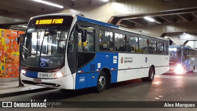 Cooperativa Fênix > Spencer Transporte 2 5076 na cidade de São Paulo, São Paulo, Brasil, por Alex Marques. Número da foto: #10549891.
