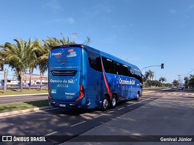 Cruzeiro do Sul Transportes 420524 na cidade de Campo Grande, Mato Grosso do Sul, Brasil, por Genival Júnior. Número da foto: #10552825.