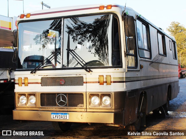 Motorhomes 1011 na cidade de Oliveira, Minas Gerais, Brasil, por Kelvin Silva Caovila Santos. Número da foto: #10557626.