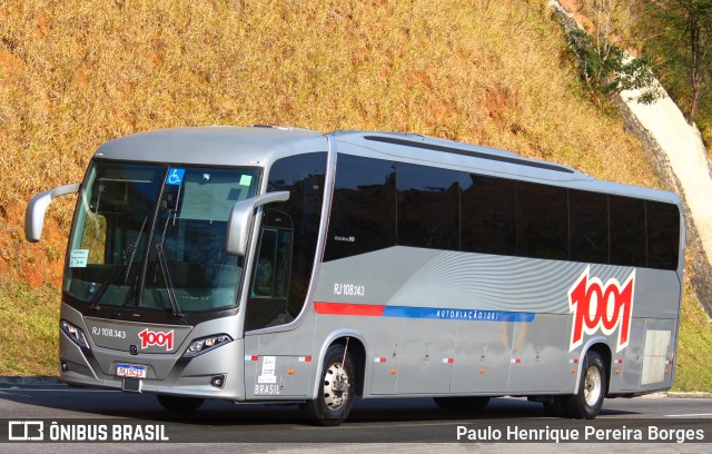 Auto Viação 1001 RJ 108.143 na cidade de Piraí, Rio de Janeiro, Brasil, por Paulo Henrique Pereira Borges. ID da foto: 10555387.