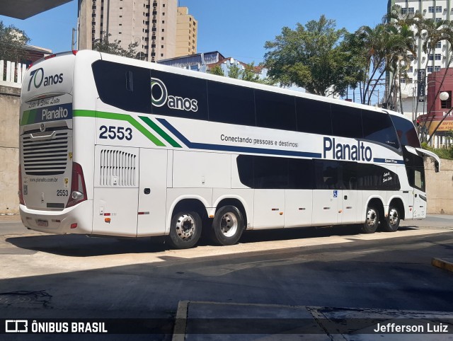 Planalto Transportes 2553 na cidade de Limeira, São Paulo, Brasil, por Jefferson Luiz. Número da foto: #10650445.