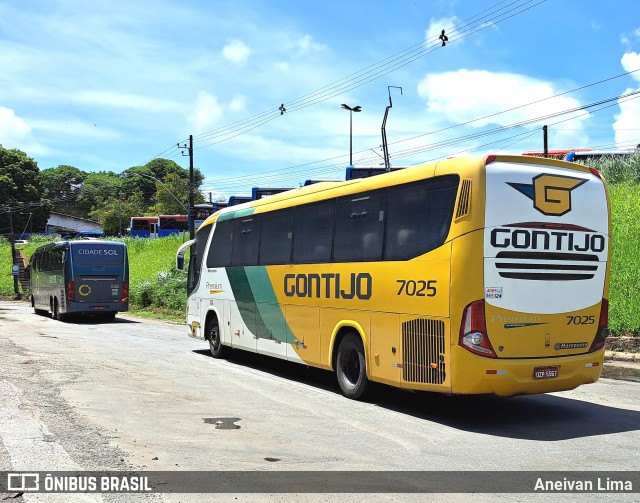 Empresa Gontijo de Transportes 7025 na cidade de Salvador, Bahia, Brasil, por Aneivan Lima. ID da foto: 10652611.