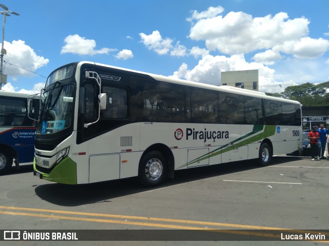 Viação Pirajuçara 1900 na cidade de Barueri, São Paulo, Brasil, por Lucas Kevin. ID da foto: 10650335.