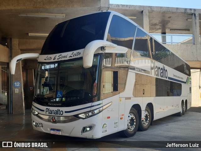 Planalto Transportes 2553 na cidade de Limeira, São Paulo, Brasil, por Jefferson Luiz. Número da foto: #10650442.
