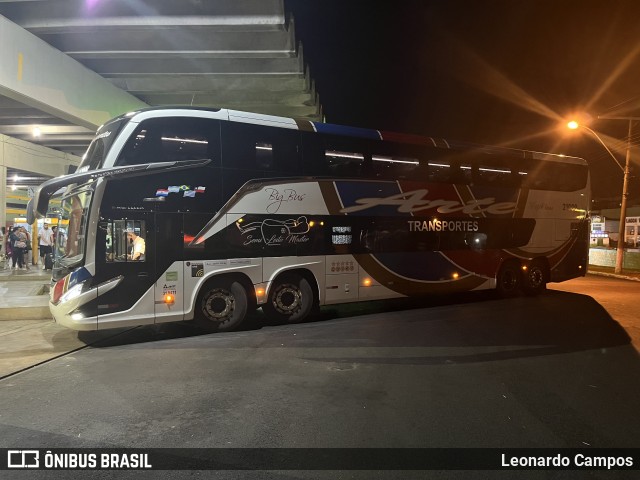 Arte Transportes e Turismo 21000 na cidade de Araxá, Minas Gerais, Brasil, por Leonardo Campos. Número da foto: #10652340.