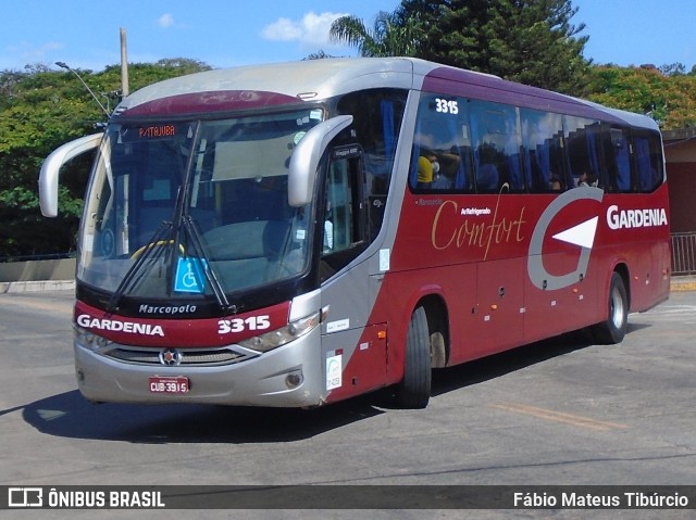 Expresso Gardenia 3315 na cidade de Três Corações, Minas Gerais, Brasil, por Fábio Mateus Tibúrcio. Número da foto: #10653578.