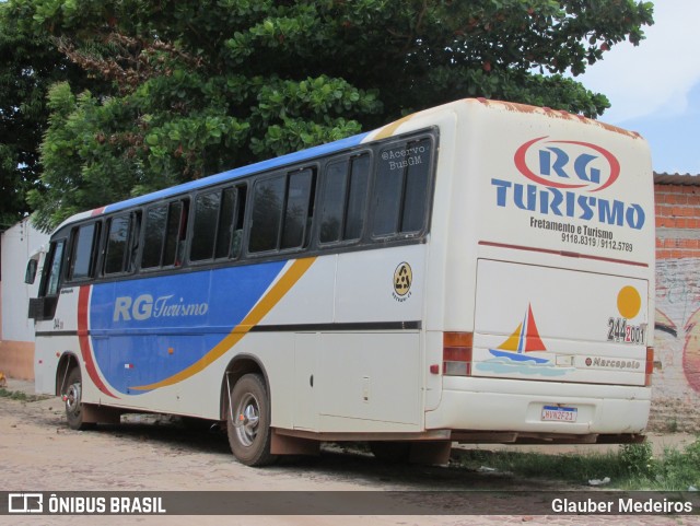 RG Turismo 2442001 na cidade de União, Piauí, Brasil, por Glauber Medeiros. ID da foto: 10653906.