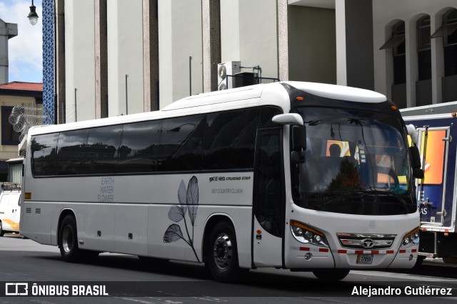 Autobuses sin identificación - Costa Rica  na cidade de San José, San José, Costa Rica, por Alejandro Gutiérrez. Número da foto: #10655532.