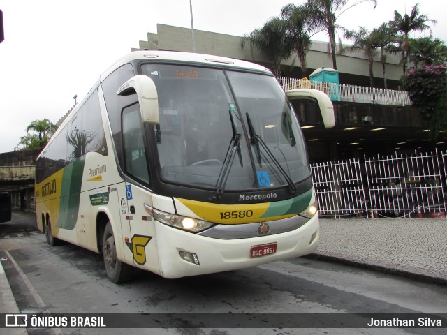 Empresa Gontijo de Transportes 18580 na cidade de Belo Horizonte, Minas Gerais, Brasil, por Jonathan Silva. ID da foto: 10653743.