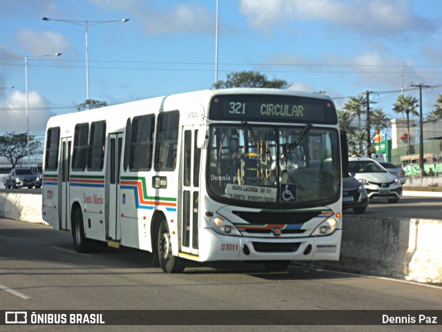 Auto Ônibus Santa Maria Transporte e Turismo 07011 na cidade de Natal, Rio Grande do Norte, Brasil, por Dennis Paz. ID da foto: 10657243.