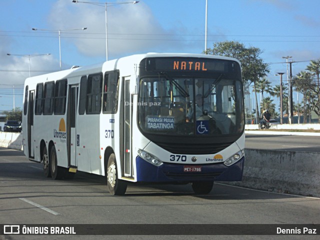 Litorânea Transportes 370 na cidade de Natal, Rio Grande do Norte, Brasil, por Dennis Paz. Número da foto: #10657192.