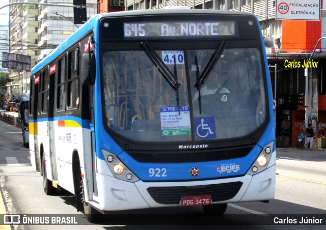 Consórcio Recife 922 na cidade de Recife, Pernambuco, Brasil, por Carlos Júnior. Número da foto: #10656885.