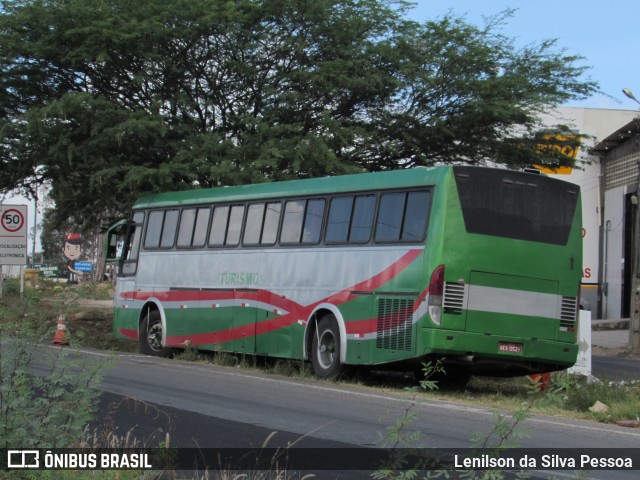 Junior Turismo 0521 na cidade de Caruaru, Pernambuco, Brasil, por Lenilson da Silva Pessoa. ID da foto: 10657446.