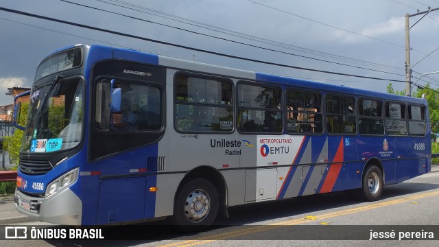 Radial Transporte Coletivo 41.686 na cidade de São Paulo, São Paulo, Brasil, por jessé pereira. ID da foto: 10664709.