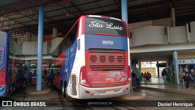 Expresso São Luiz 9090 na cidade de Rio Verde, Goiás, Brasil, por Daniel Henrique. Número da foto: #10663765.