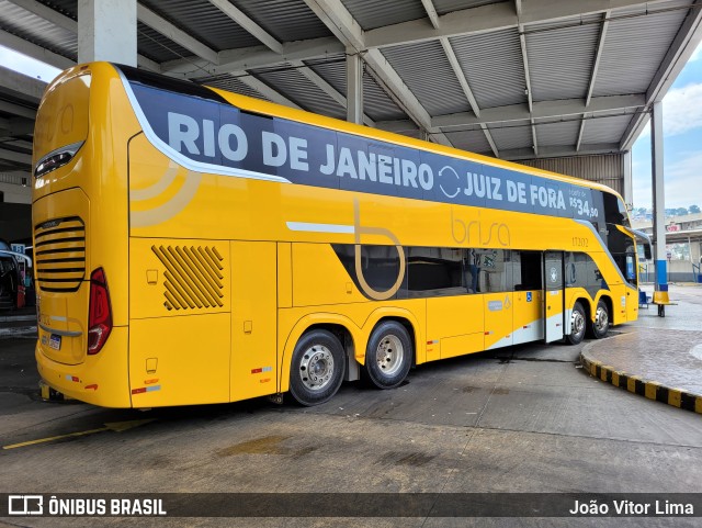 Brisa Ônibus 17202 na cidade de Rio de Janeiro, Rio de Janeiro, Brasil, por João Vitor Lima. Número da foto: #10665697.
