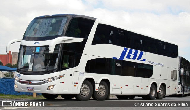 JBL Turismo 6000 na cidade de São Paulo, São Paulo, Brasil, por Cristiano Soares da Silva. ID da foto: 10674863.